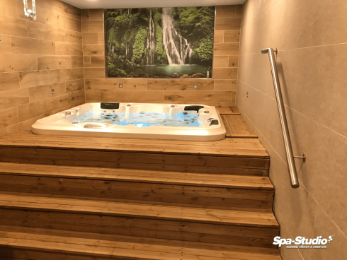 SPA-Studio® je výhradní evropský prodejce rodinných vířivých van a SWIM SPA od Canadian Spa International®.