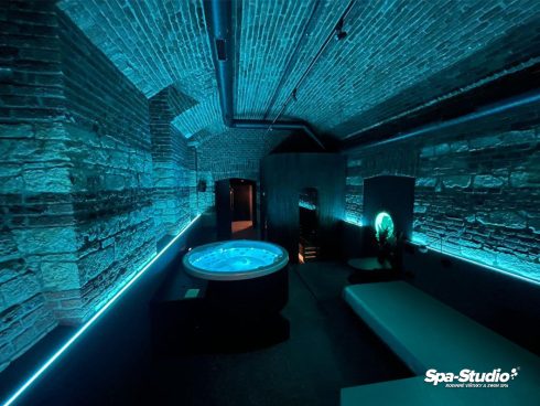 Nízkoenergetické vířivky Canadian Spa International® včetně kompletního servisu nabízí výhradní prodejce SPA-Studio®.