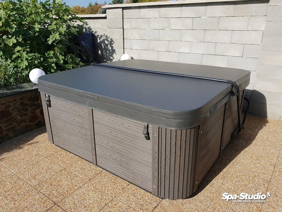 Hydromasážní vířivky pro zdraví i relaxaci celé vaší rodiny s nízkoenergetickým paketem a bezchlórovou technologií ocení i ti nejnáročnější.