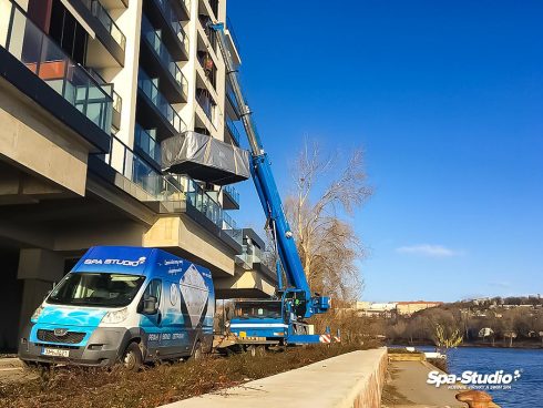 Stavební připravenost je nezbytnou součástí každého prodeje vířivé vany a SWIM SPA, kterou SPA-Studio® nabízí i na klíč.