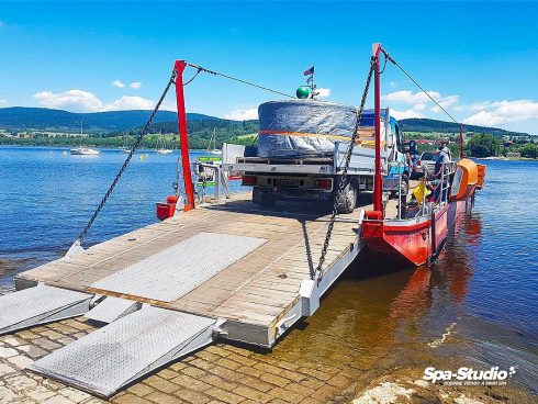 Servis vířivky v záruční i pozáruční době je pro nás samozřejmostí, zrovna tak jako jistota dodání všech náhradních dílů.