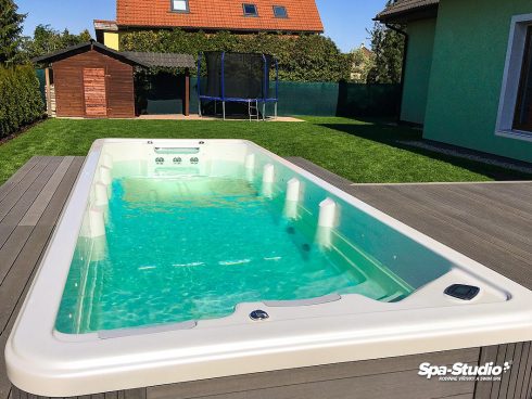 Nízkoenergetické vířivky a plavecké bazény SWIM SPA od autorizovaného prodejce SPA-Studio® v Česku i na Slovensku.