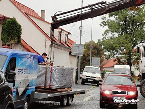 Stavební připravenost je nezbytnou součástí každého prodeje vířivé vany a SWIM SPA, kterou SPA-Studio® nabízí také na klíč.