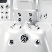 Vířivky pro celoroční provoz Balaena, Spa-Studio